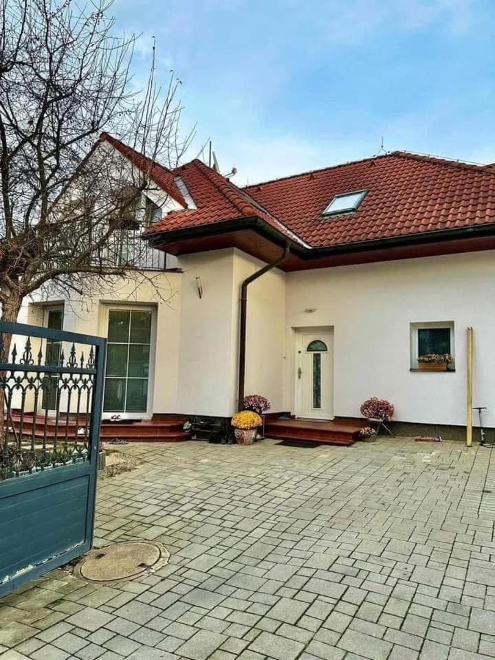 Cozy Sapa Stay Прага Экстерьер фото